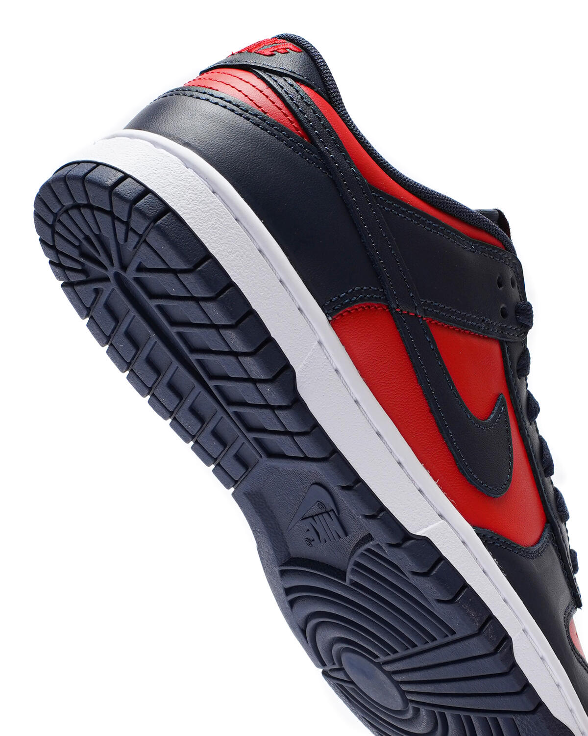 Nike Dunk Low Retro - deals 42 - schwarz/weiß/university red